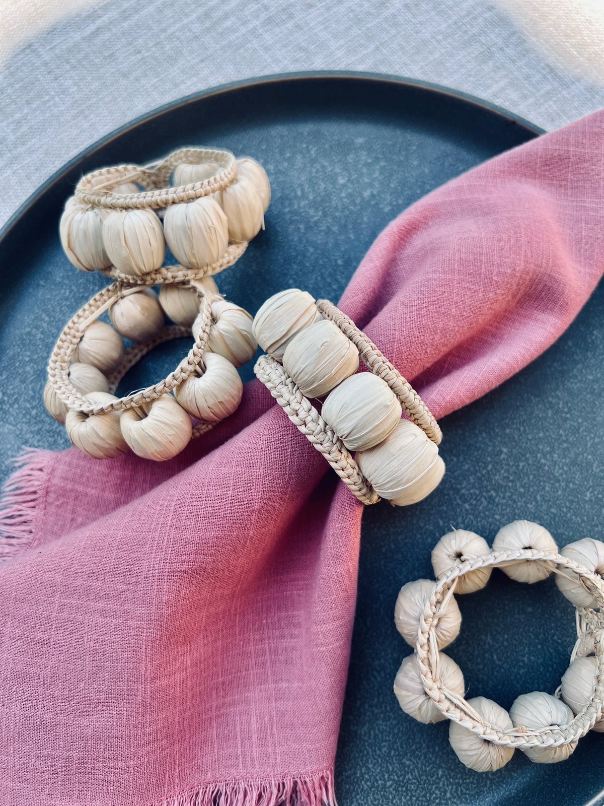 Woven Beads Napkin Ring – Table Decor Colombia