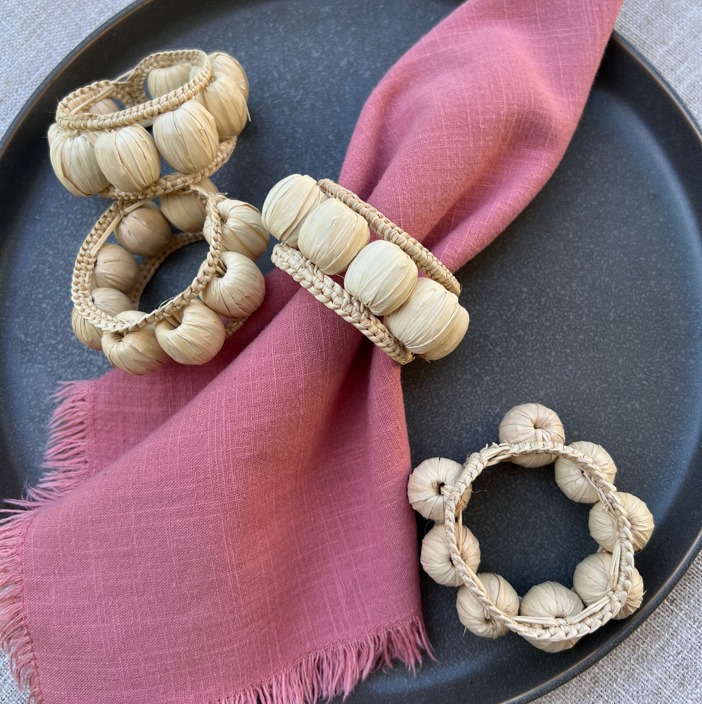 Woven Beads Napkin Ring – Table Decor Colombia