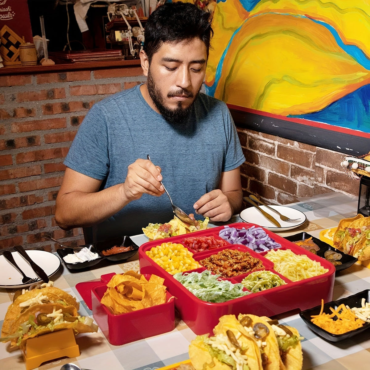 Taco Plate Set with 12 Holders
